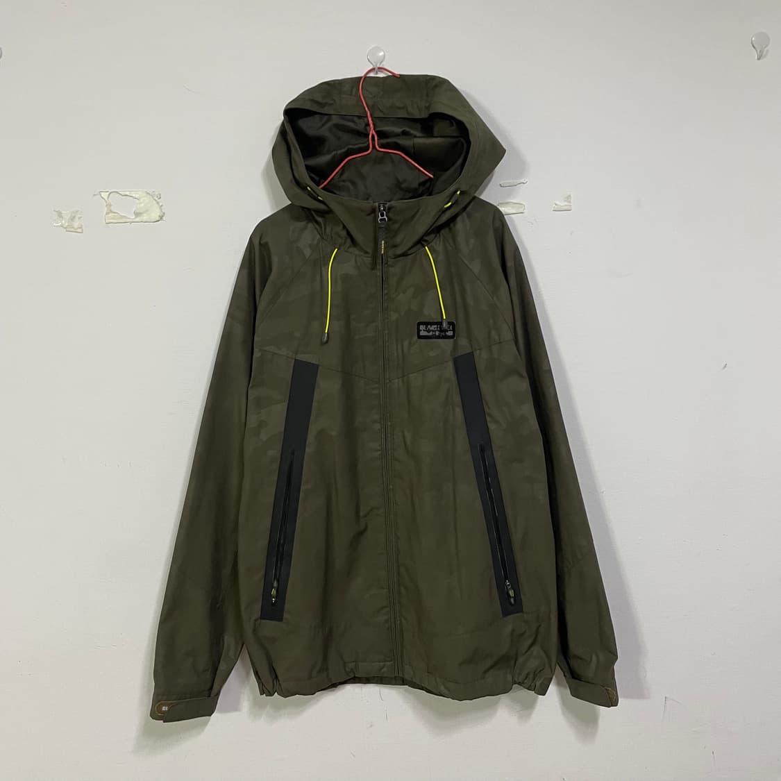 블랙야크 바람막이 자켓 카키 상품이미지1