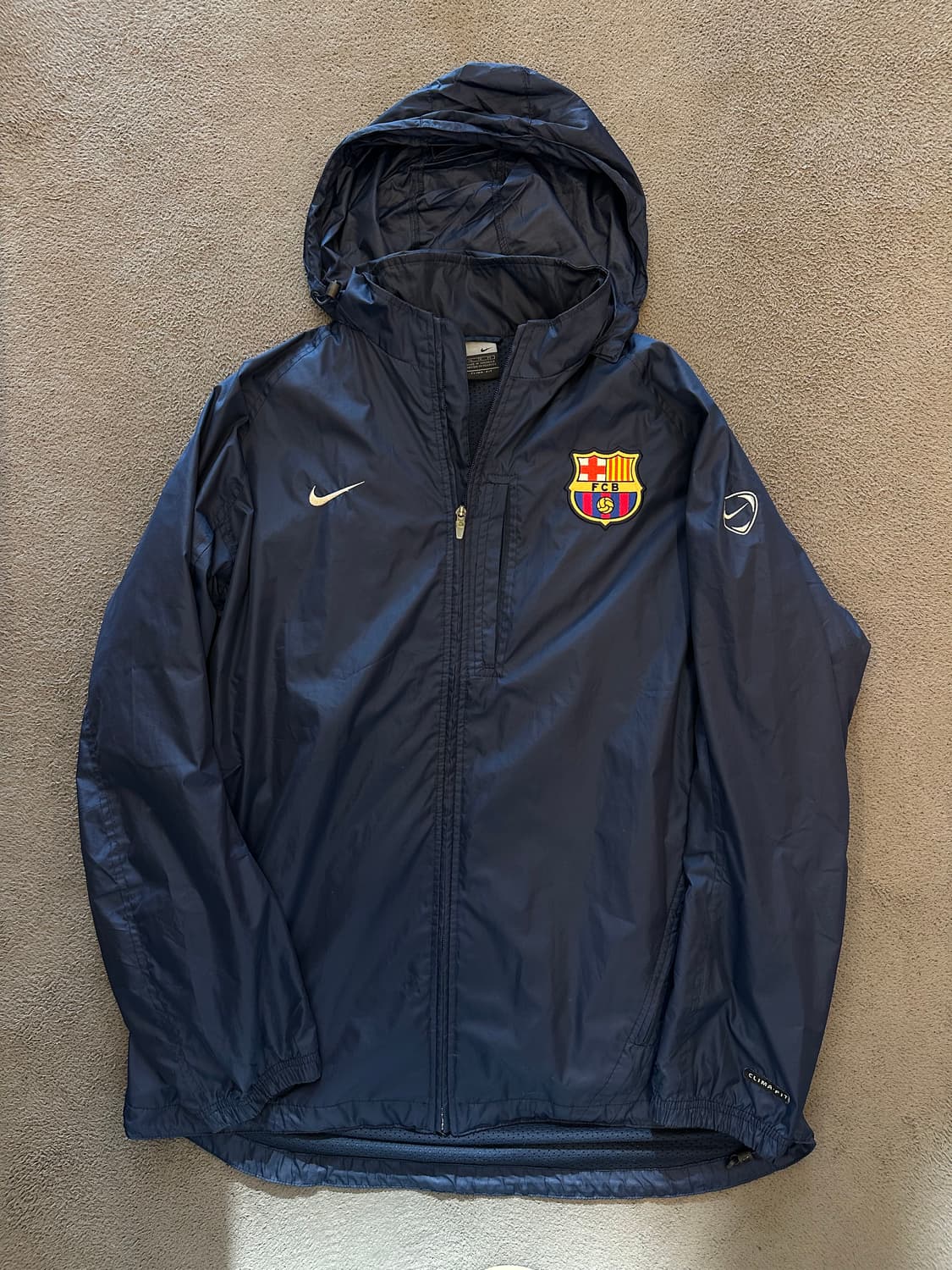 나이키 바르셀로나 빈티지 바람막이 처분  상품이미지1