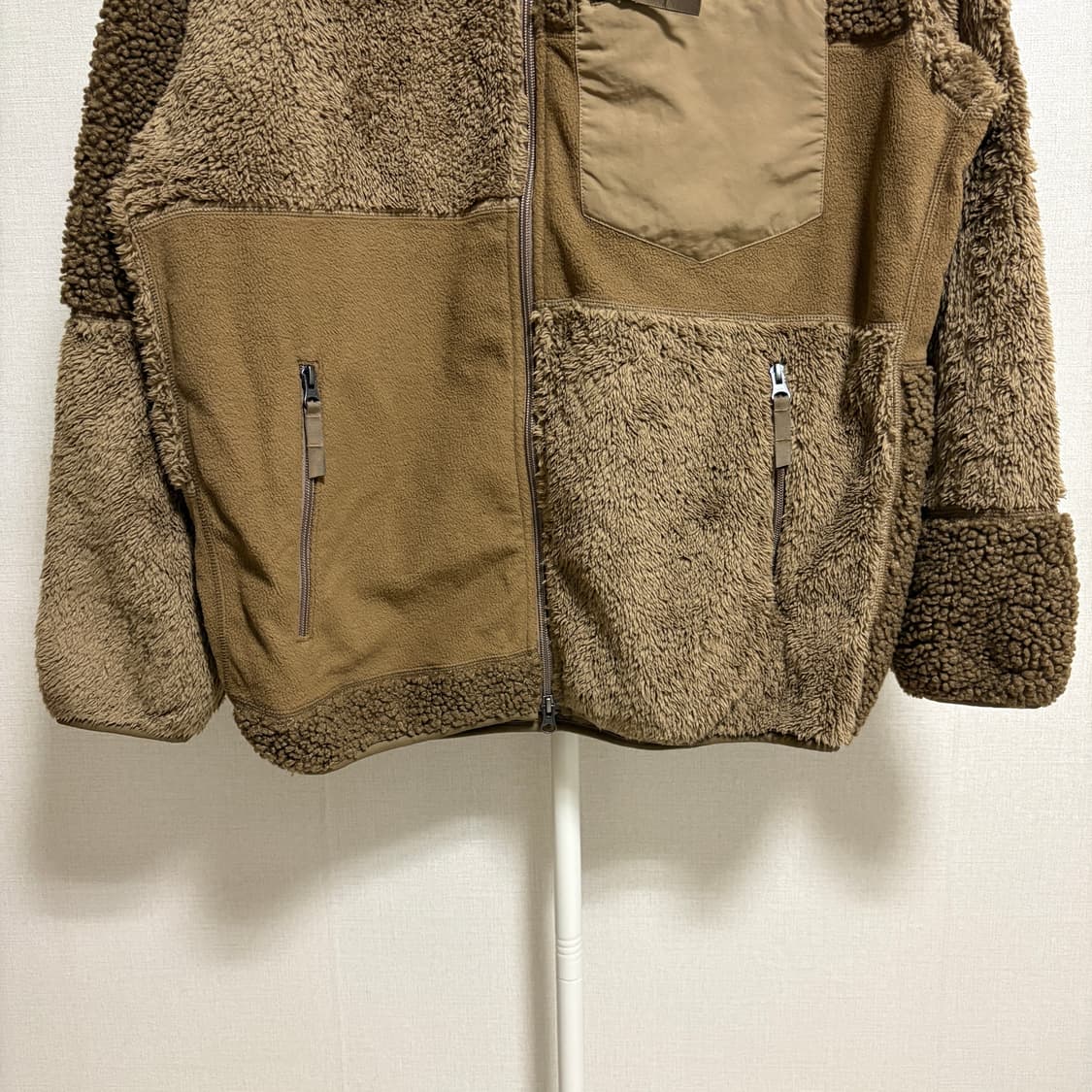 유니클로x엔지니어드 가먼츠 콜라보 플리스 집업 / 브라운, L 상품이미지3