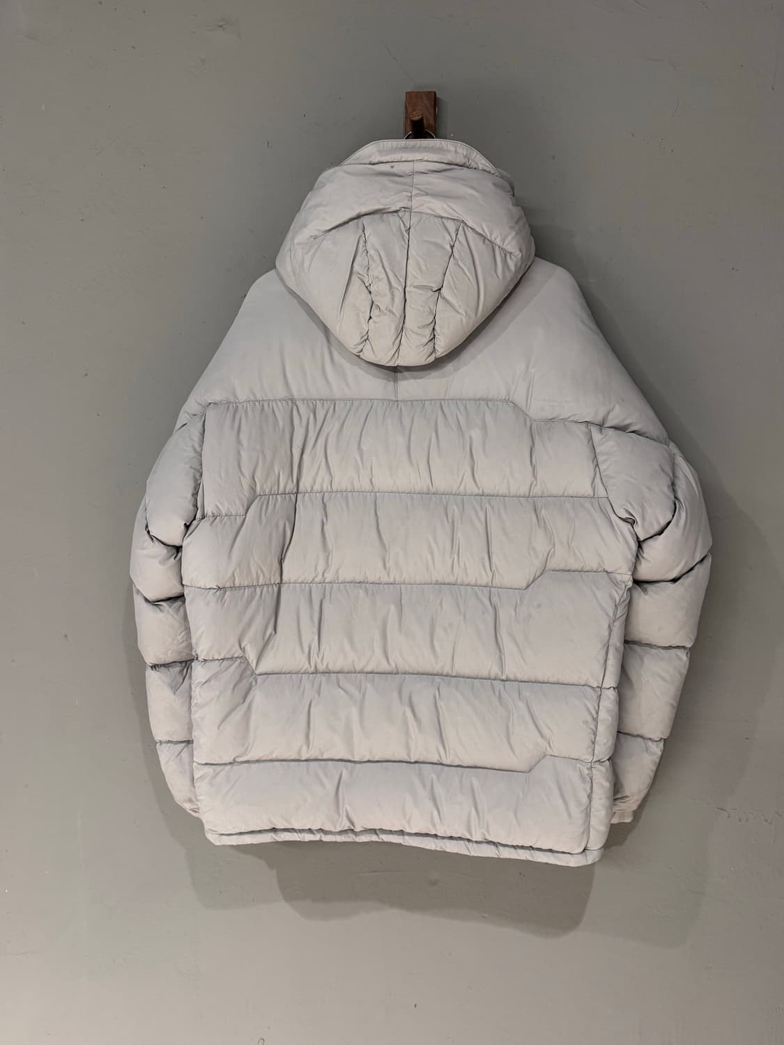 나이키 ACG 실버그레이 투웨이 구스다운 푸퍼 패딩 상품이미지4