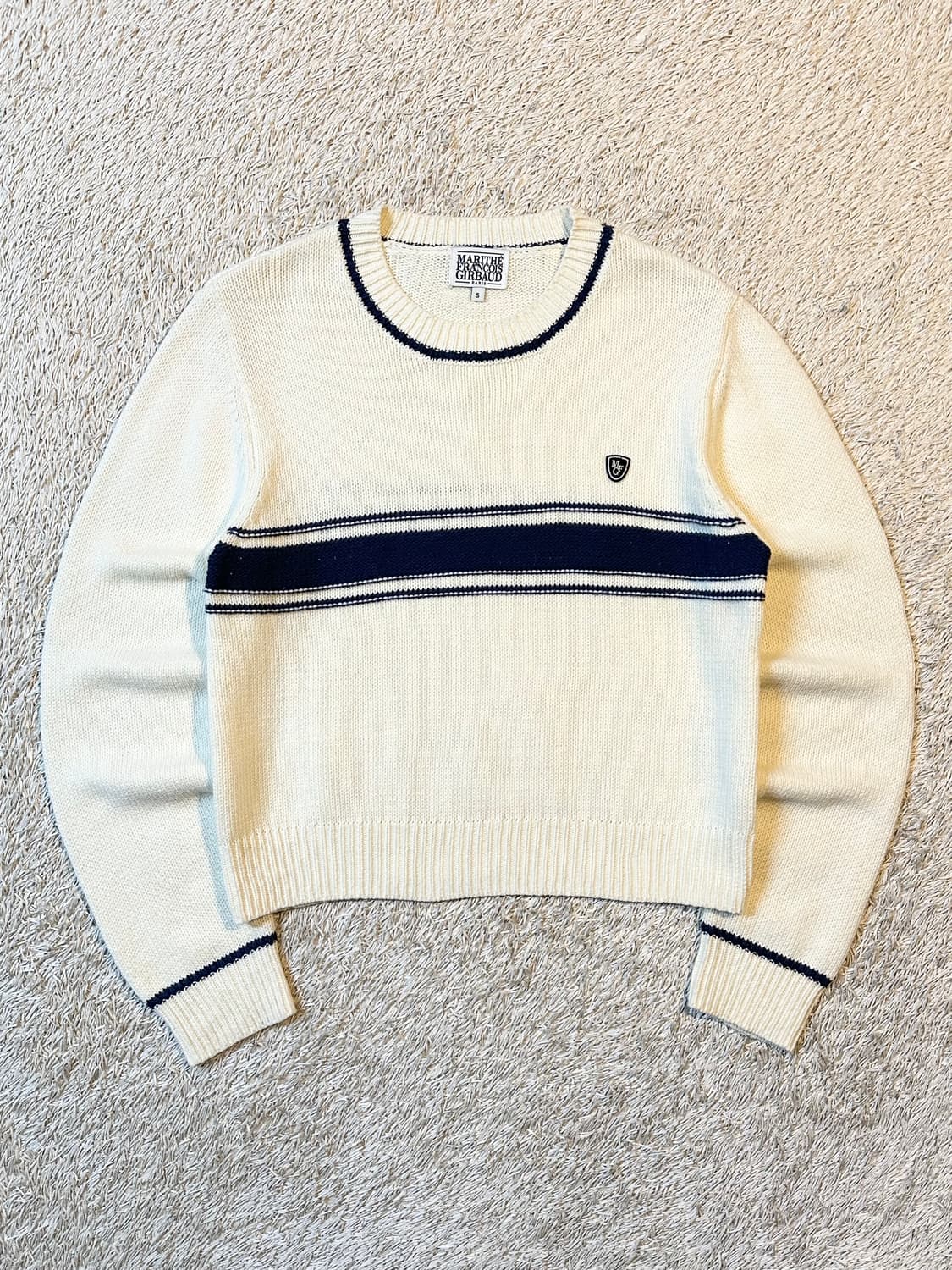 마리떼 프랑소와 저버 크롭 배색 니트 아이보리 상품이미지1
