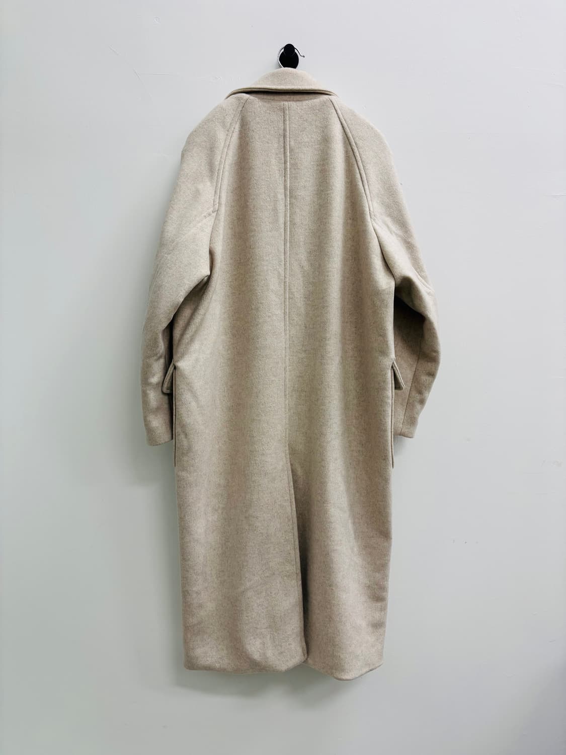 몽돌 MONGDOL 아이보리 울 롱 코트 상품이미지5