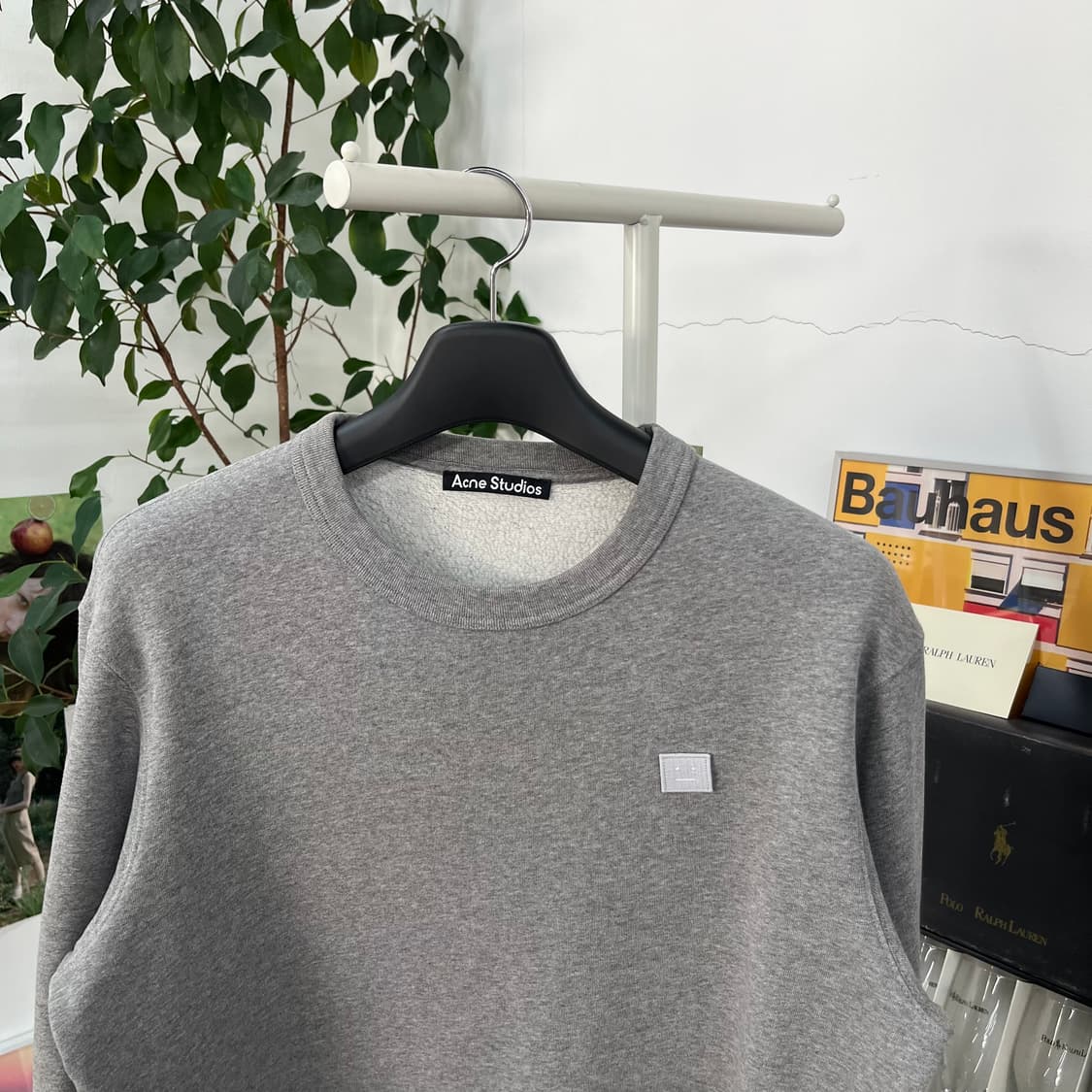 아크네 스튜디오 맨투맨 M 상품이미지2