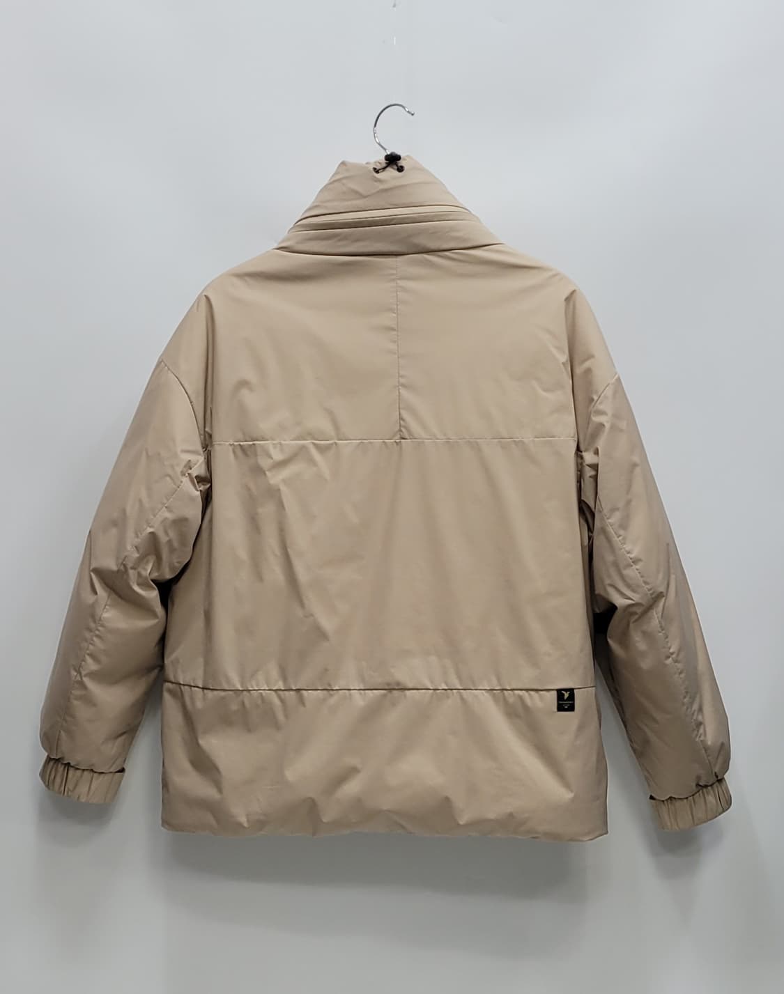 K2 21FW 수지 씬에어 라이트 구스 다운 패딩 / 여 90 샌드베이지 상품이미지3