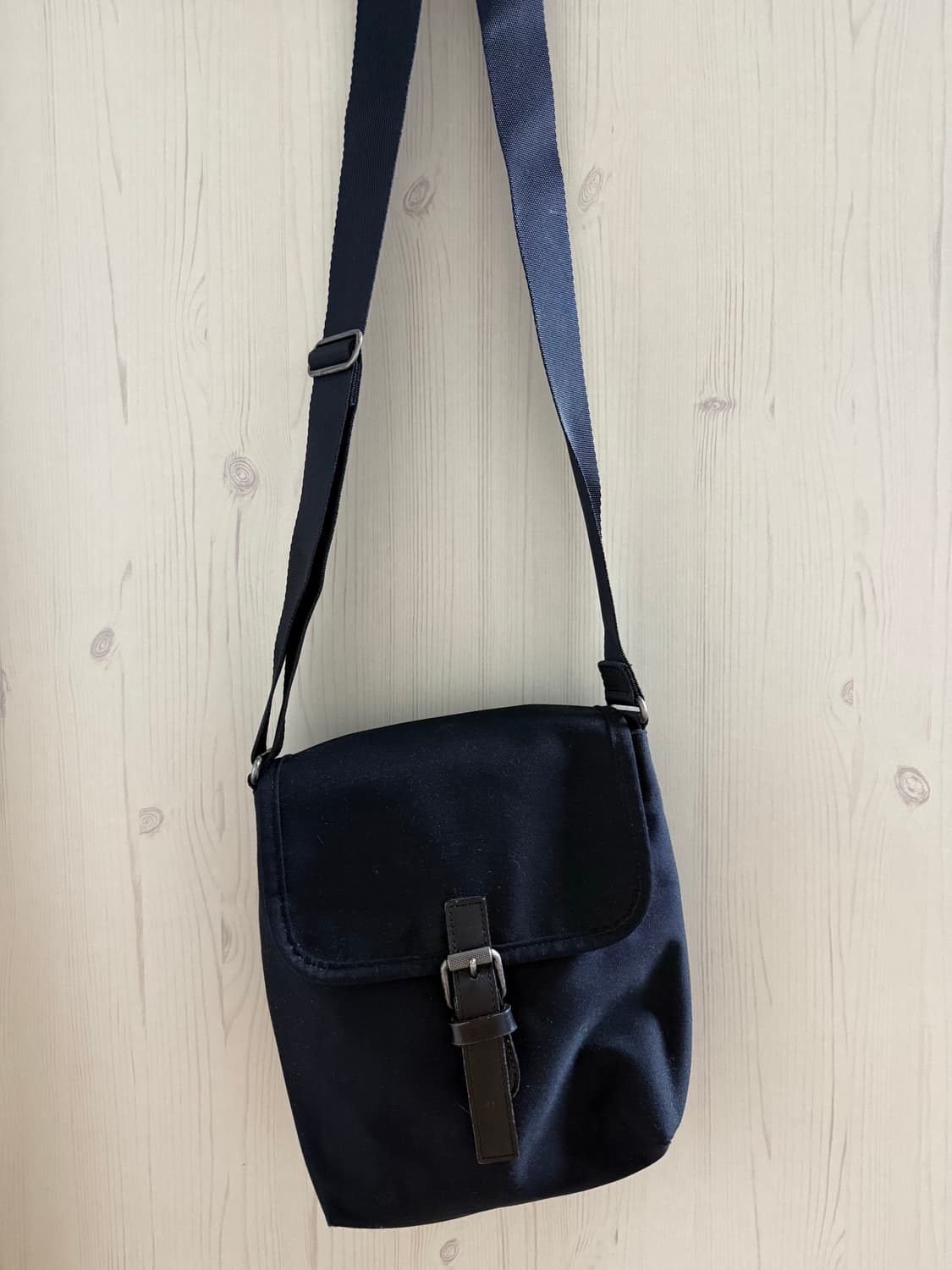 아네스 베 크로스 백 상품이미지1