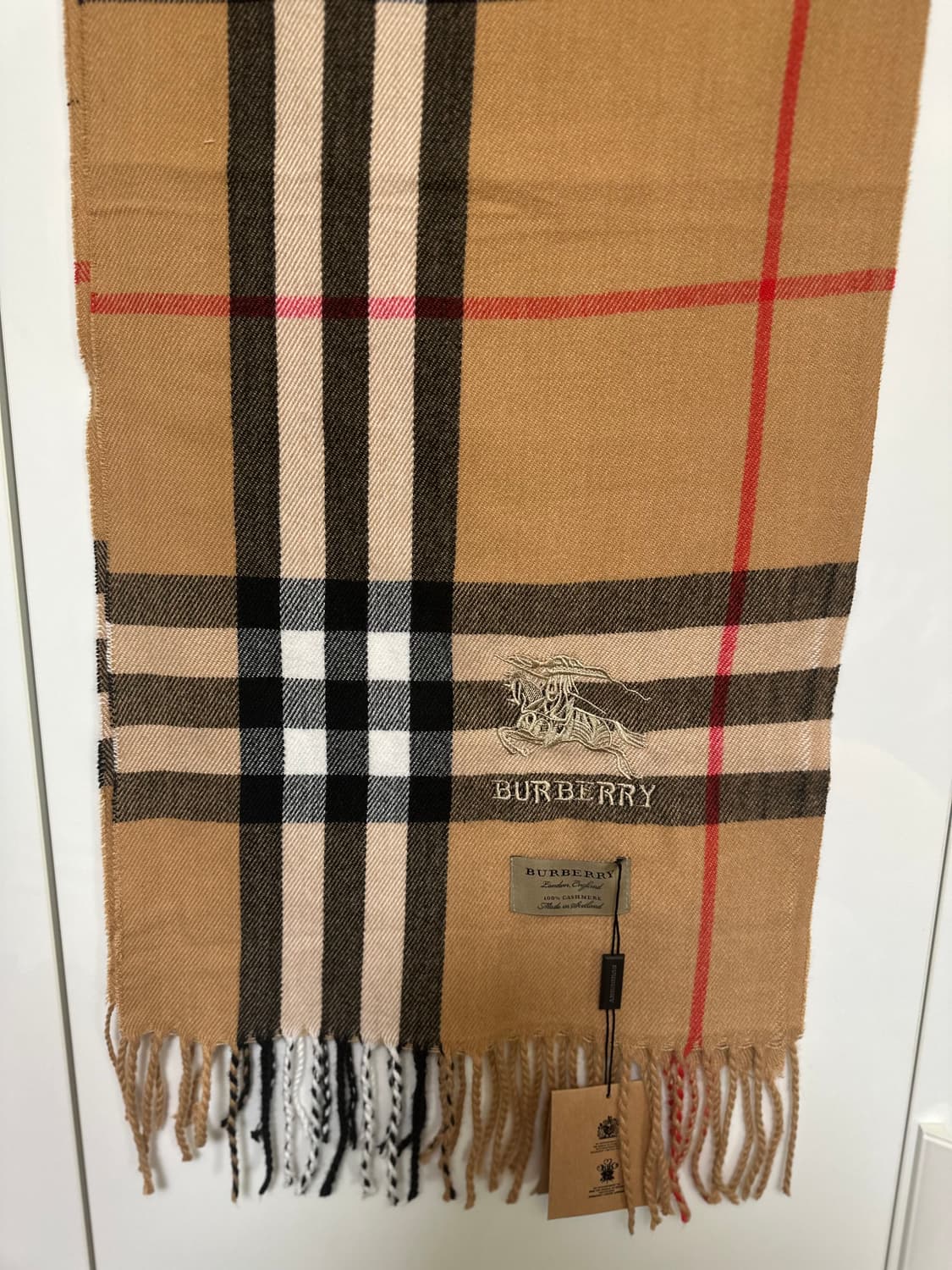 버버리 클래식 체크 캐시미어 머플러 상품이미지2