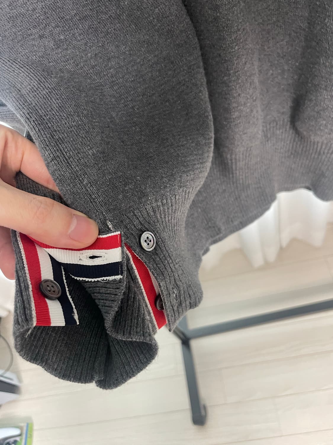 톰브라운 밀라노스티치 사선 니트 4사이즈 상품이미지2