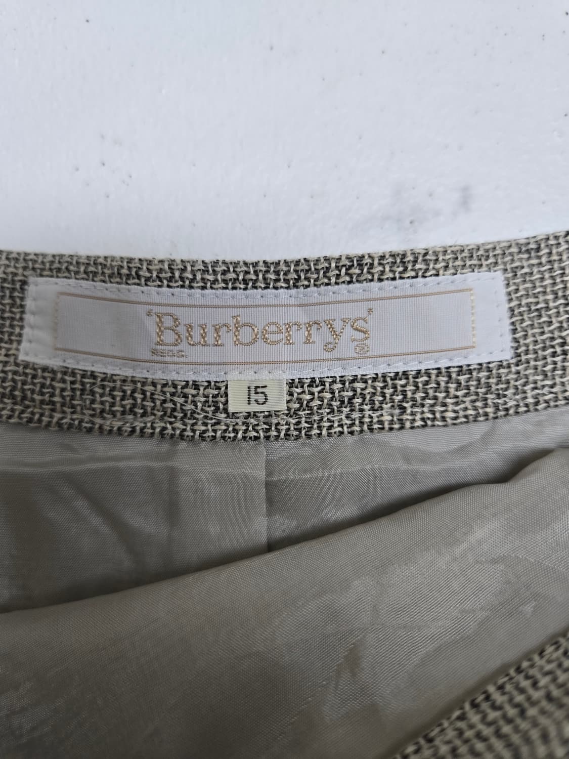 버버리 베이지 H라인 스커트 상품이미지2