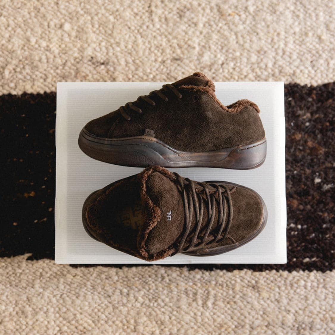 ERL Vamp Skate 스니커드 머드 상품이미지1