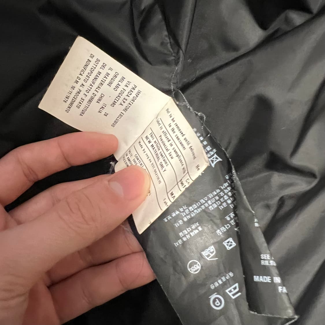 프라다 패딩 사이즈 100 (구형) 상품이미지5