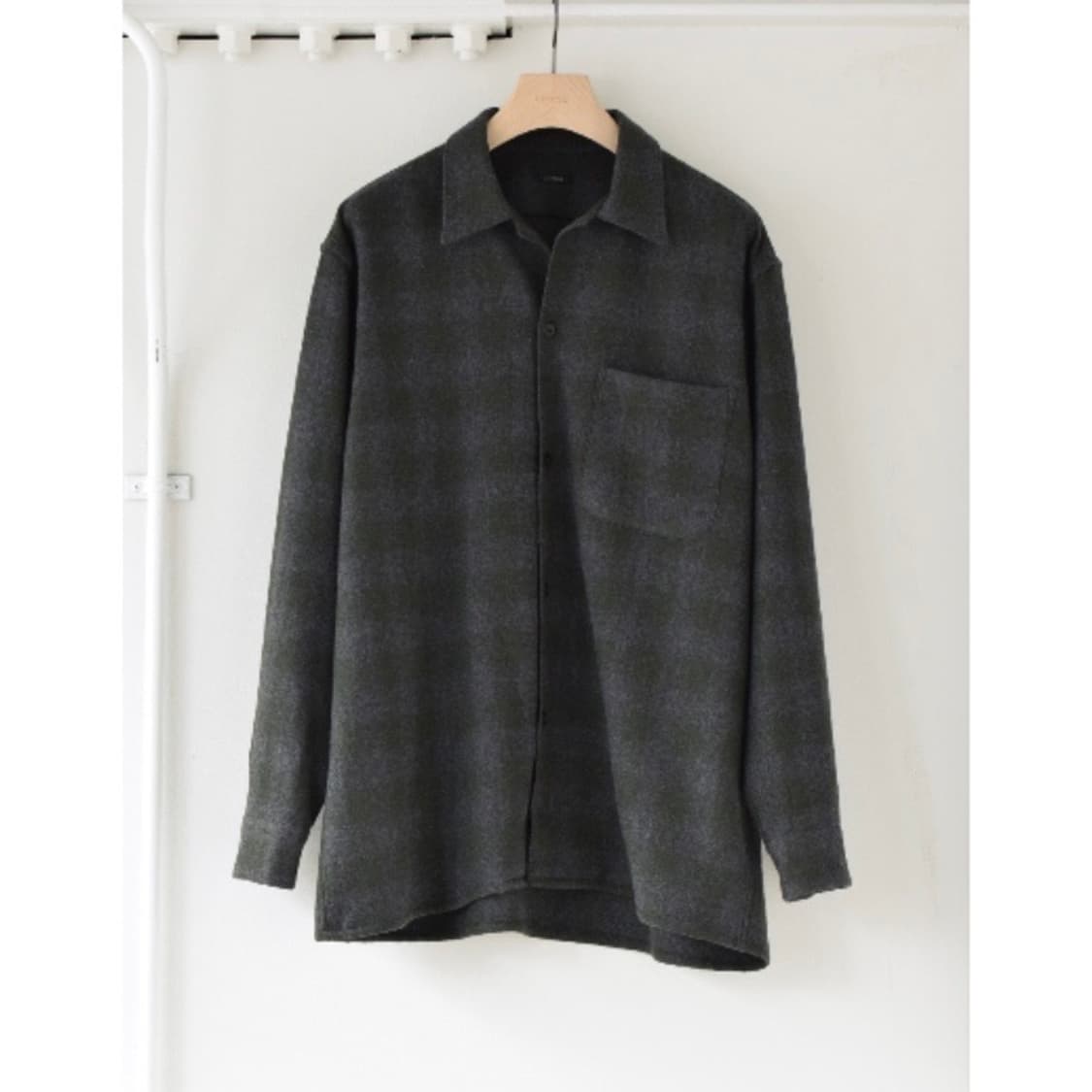 [3]코모리 COMOLI 울 캐시미어 체크 오픈 카라 셔츠 상품이미지1