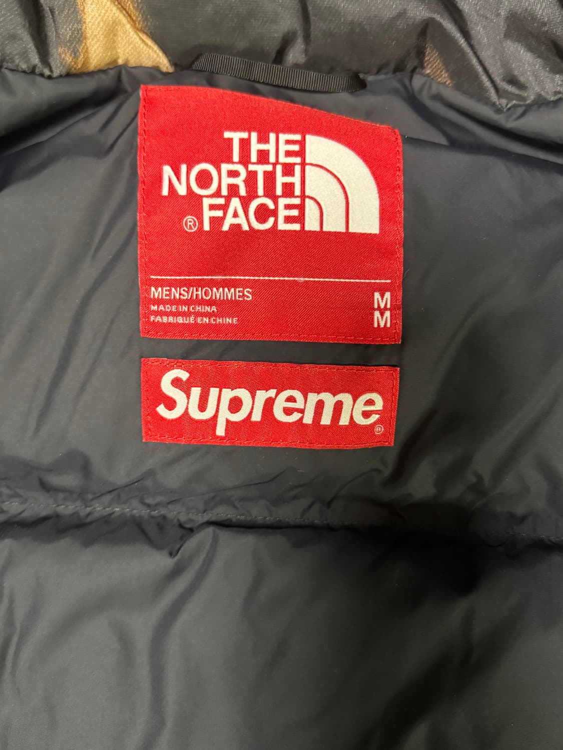 슈프림x노스페이스 블리치드 패딩 M 눕시 상품이미지4