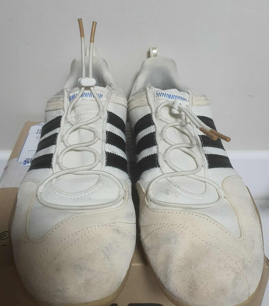 아디다스 x 배드 버니 발레리나 오프 화이트 코어 블랙 265 상품이미지2