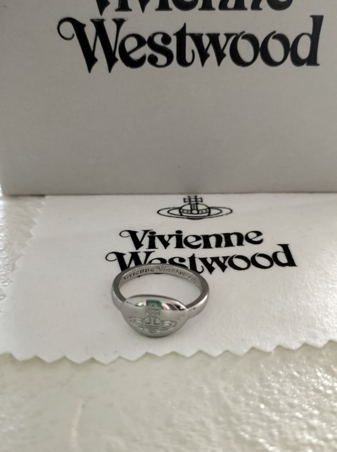 비비안웨스트우드 아카이브 orb 각인 디테일링 반지 상품이미지3