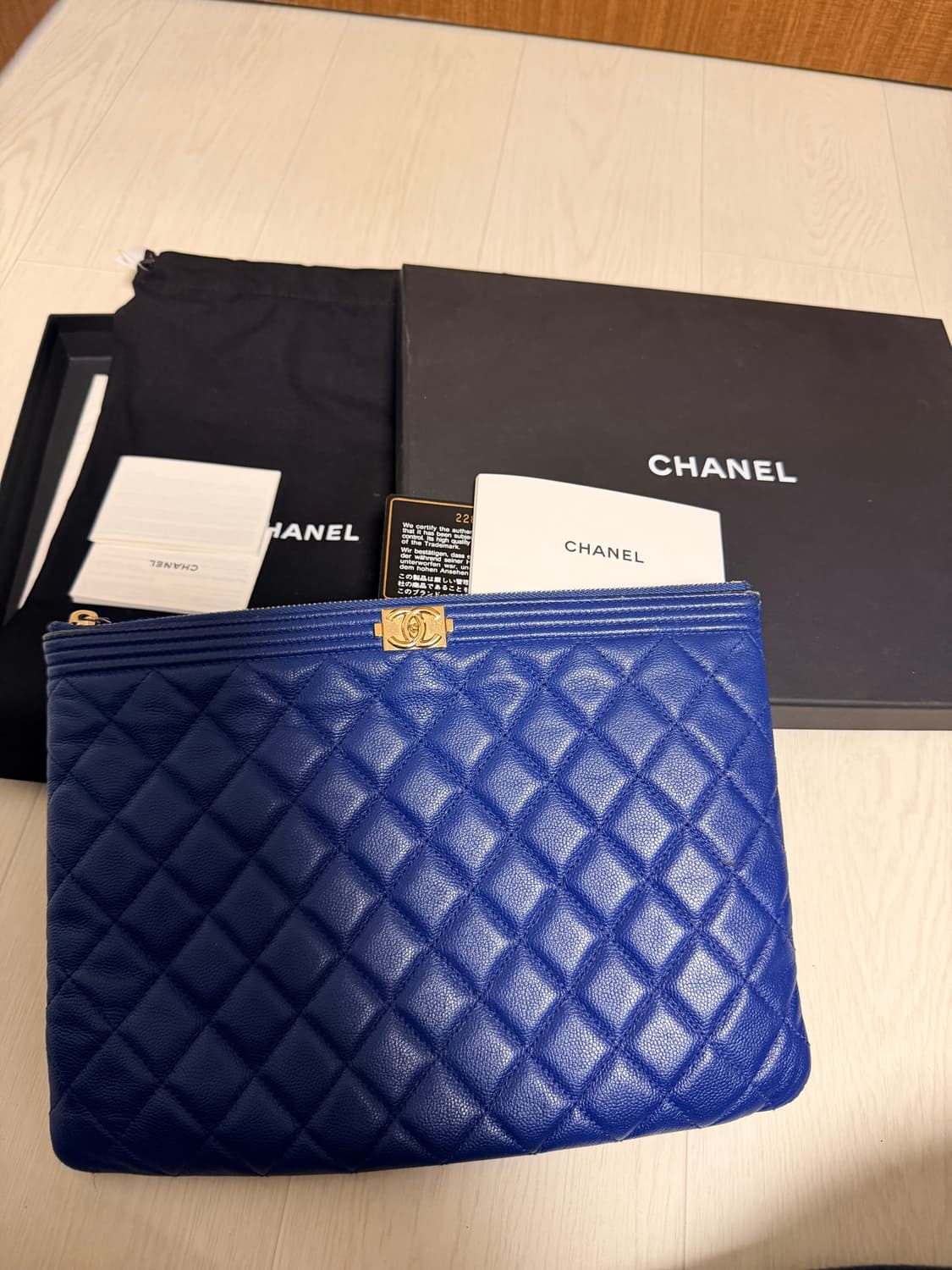 샤넬 보이 클러치 상품이미지1