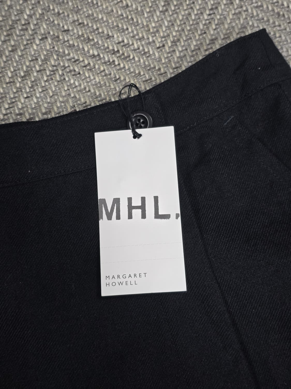 마가렛호웰 블랙 모 스커트 2  상품이미지3