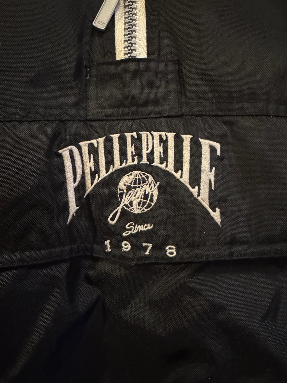 Pelle pelle 펠레펠레 풀오버 자켓. 상품이미지5