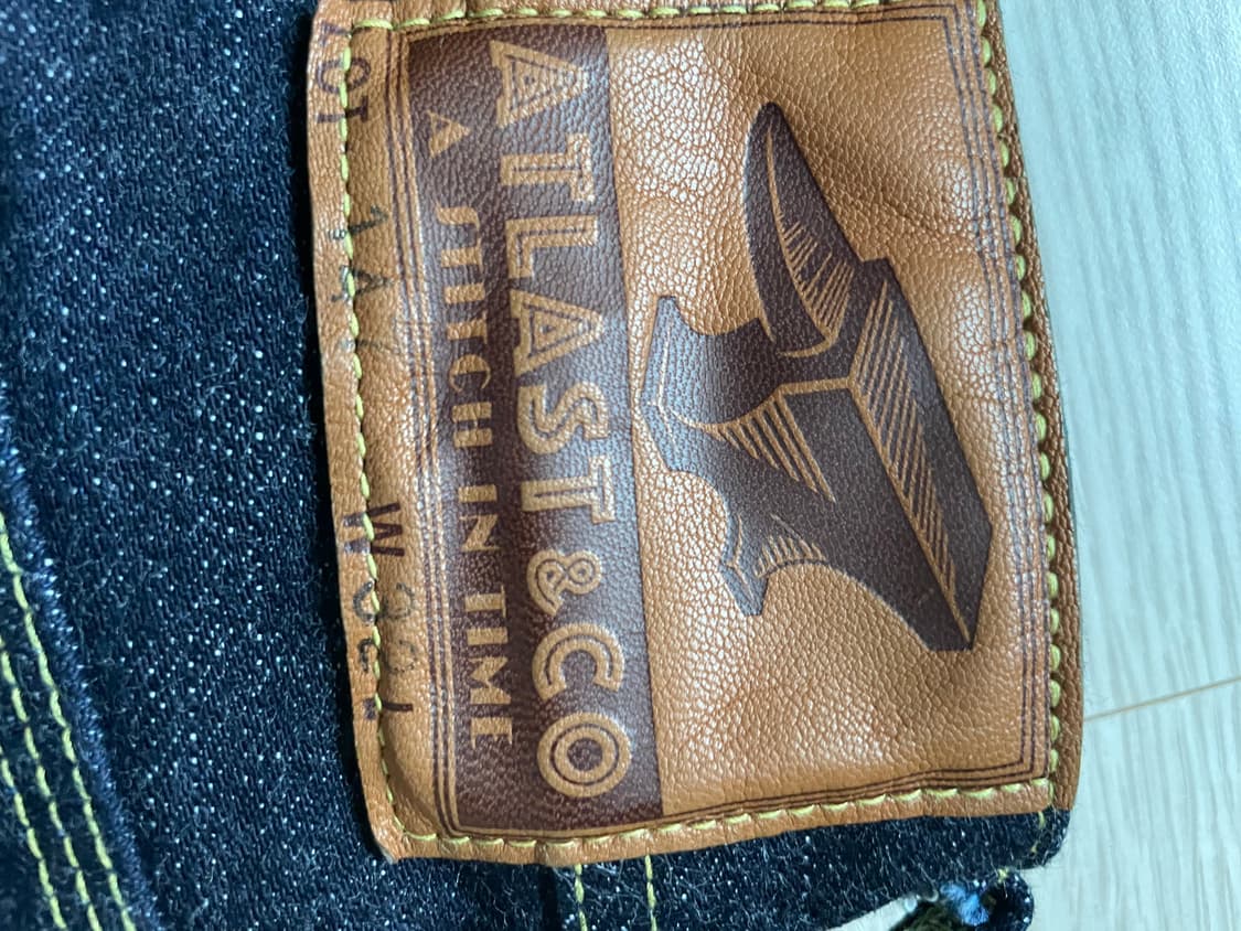 엣라코 At Last & Co 데님 청바지 32사이즈 새제품입니다 상품이미지3