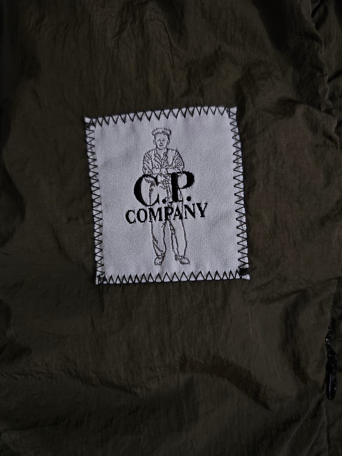 CP컴퍼니 크롬 패딩 상품이미지5