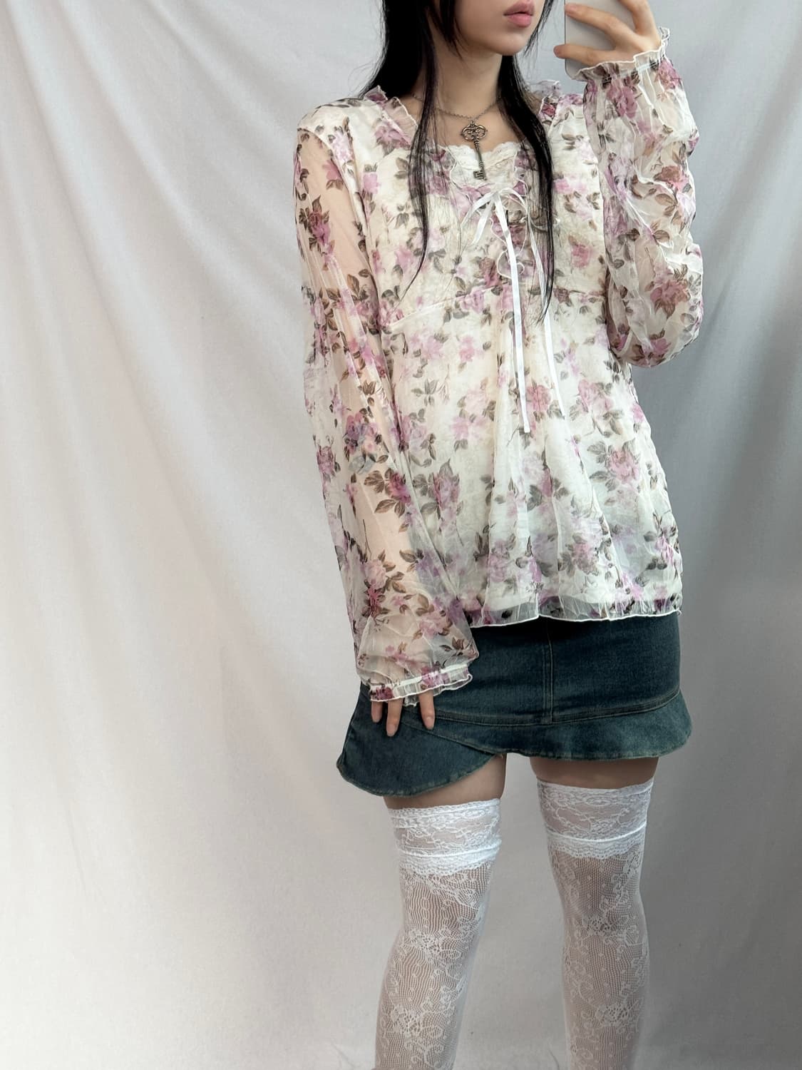 아일렛  플라워 패턴 레이어드 블라우스 상품이미지4