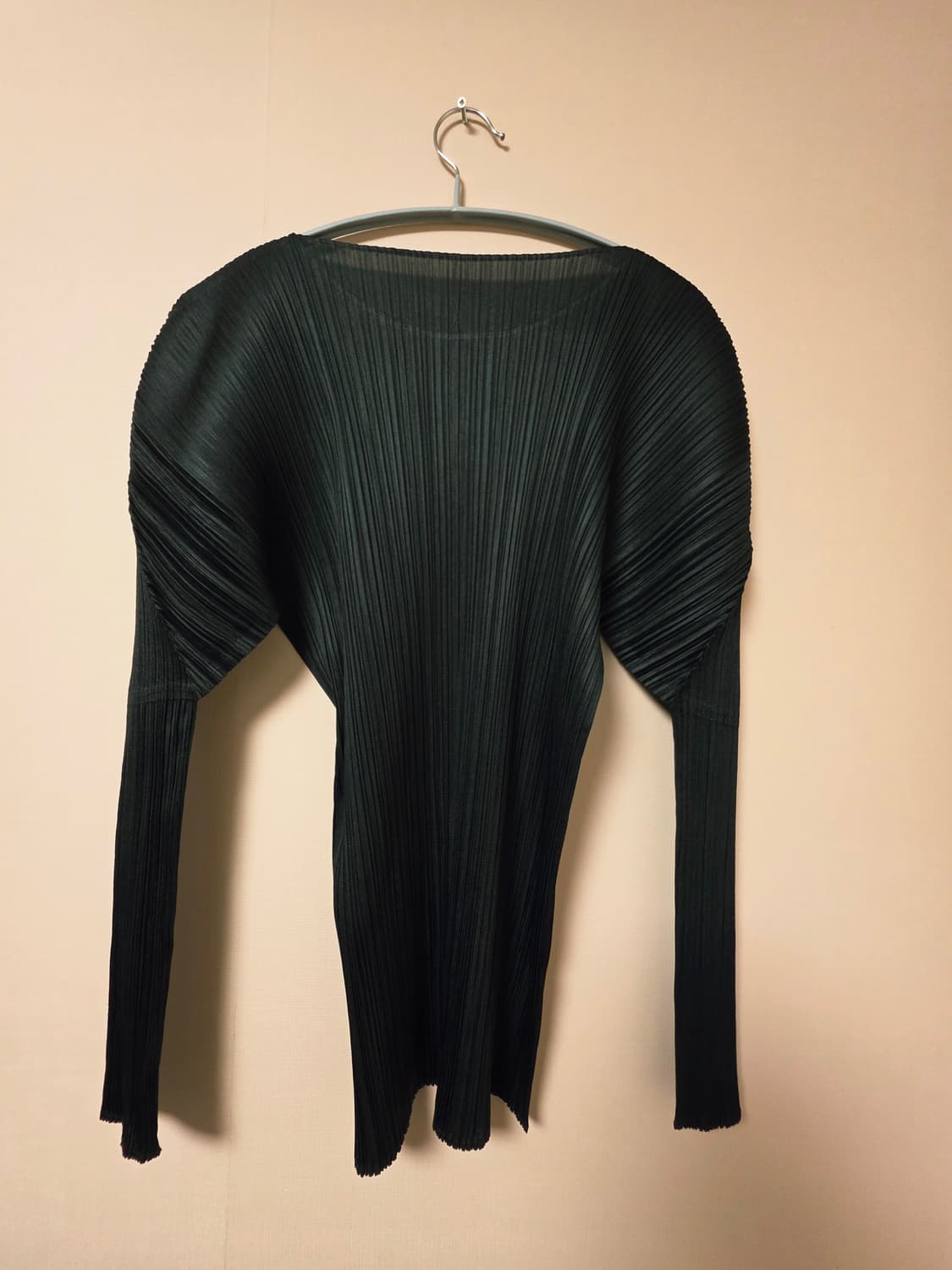 플리츠플리즈 블랙탑 상품이미지4