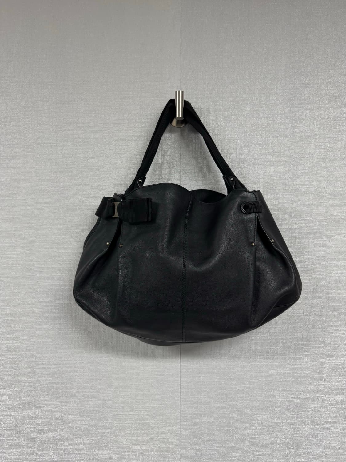 페레가모 바로 리본 숄더백 상품이미지1