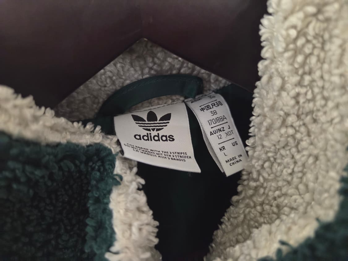 아디다스 숏 쉐르파 플리스 자켓 상품이미지2