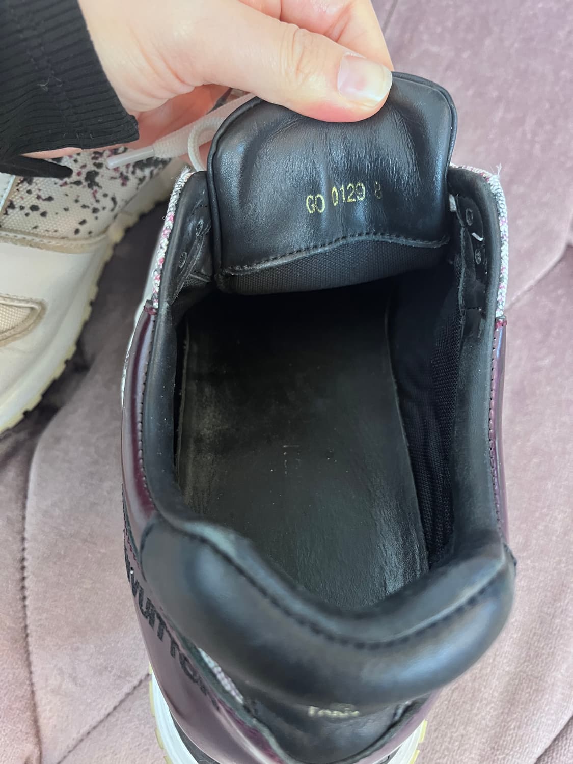 루이비통 남성 런어웨이스니커즈 상품이미지9