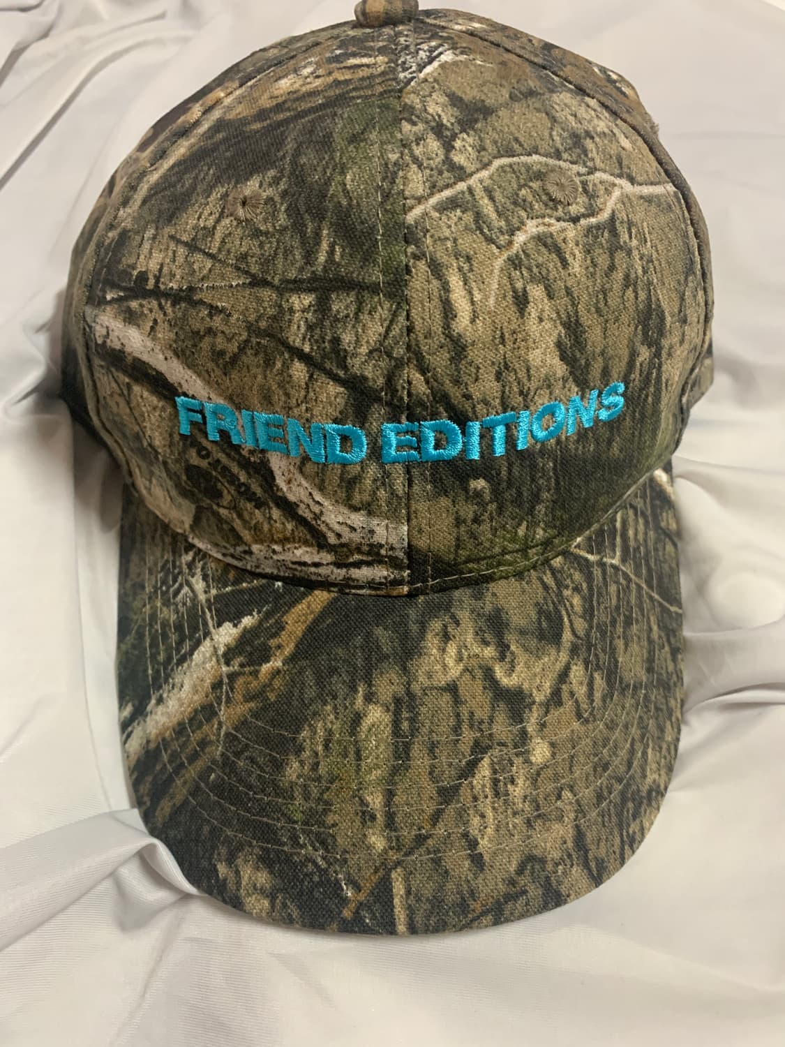 프렌드에디션 카모 캡 상품이미지1