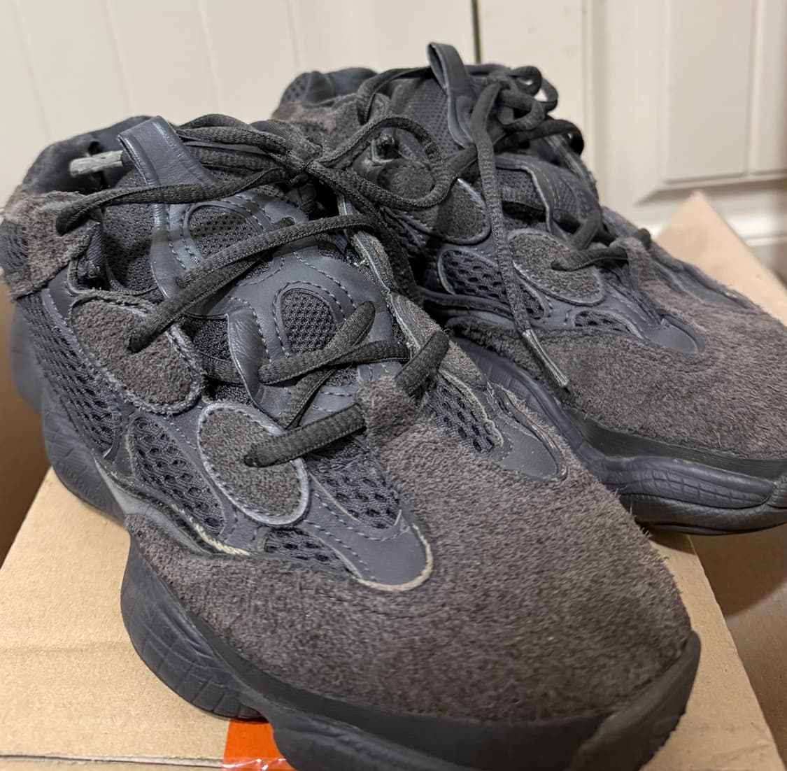 아디다스 이지 유틸리티 블랙 240 상품이미지3