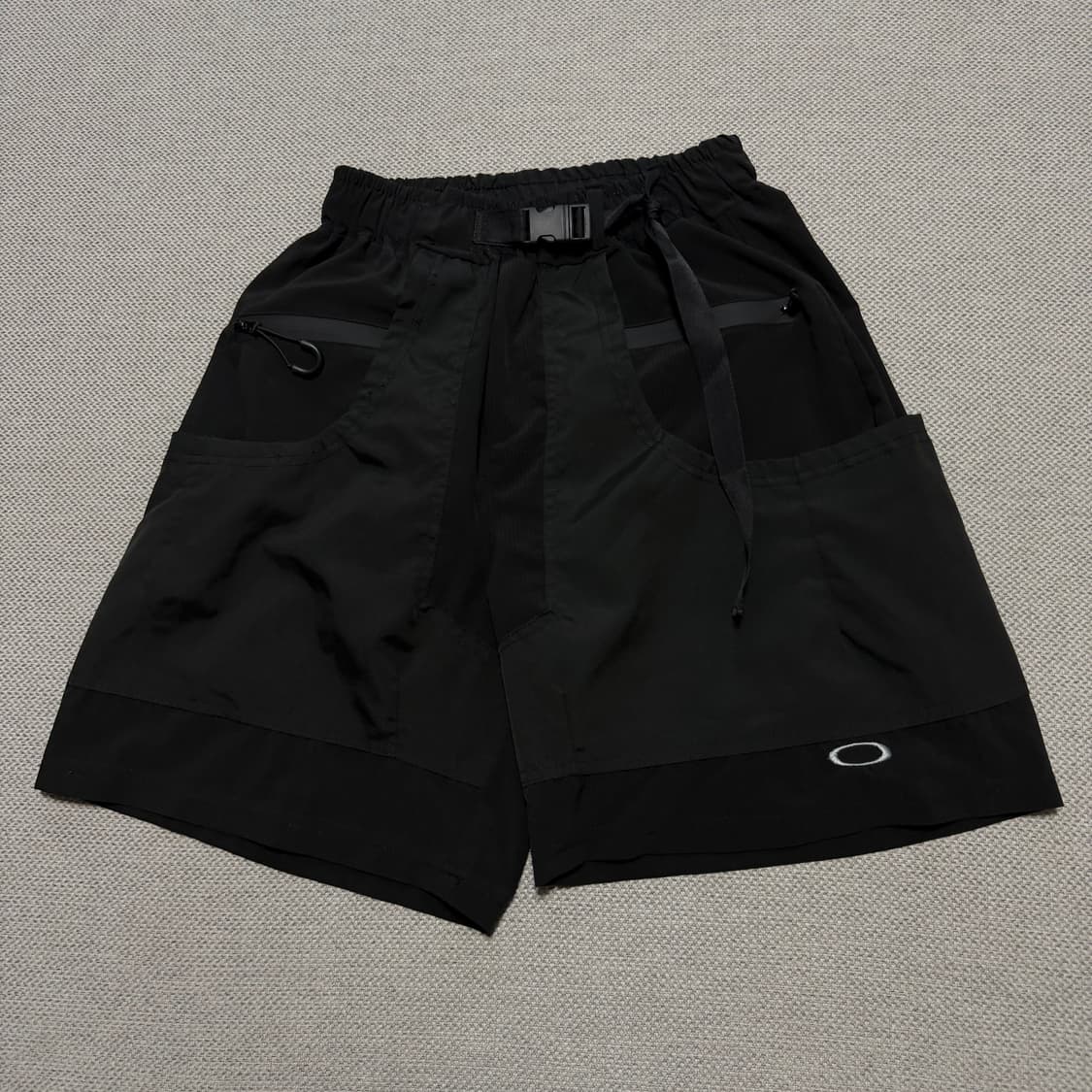 오클리 로고 기능성 반바지 상품이미지1