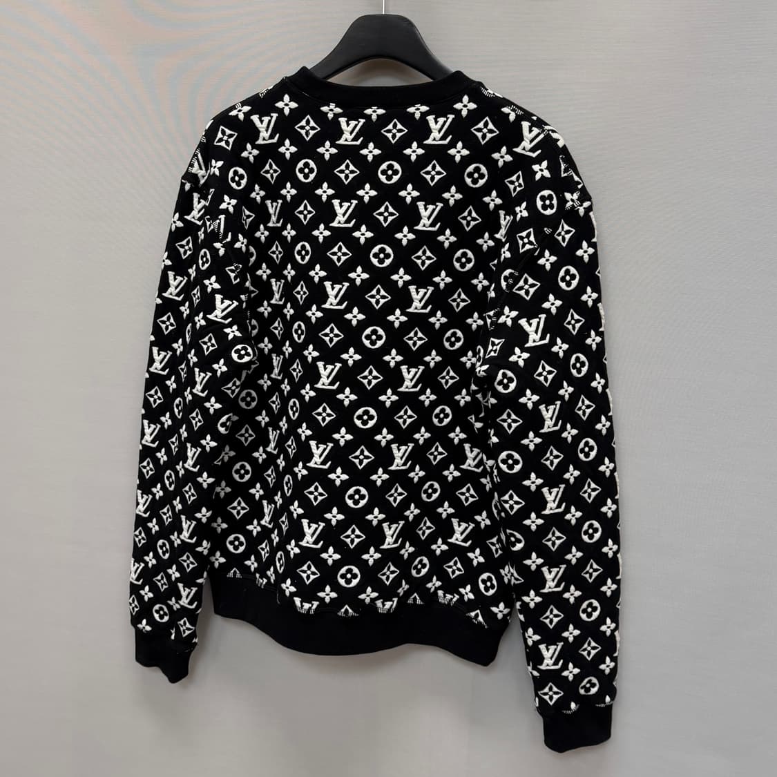 루이비통 풀 모노그램 자카드 맨투맨 (95)  상품이미지5