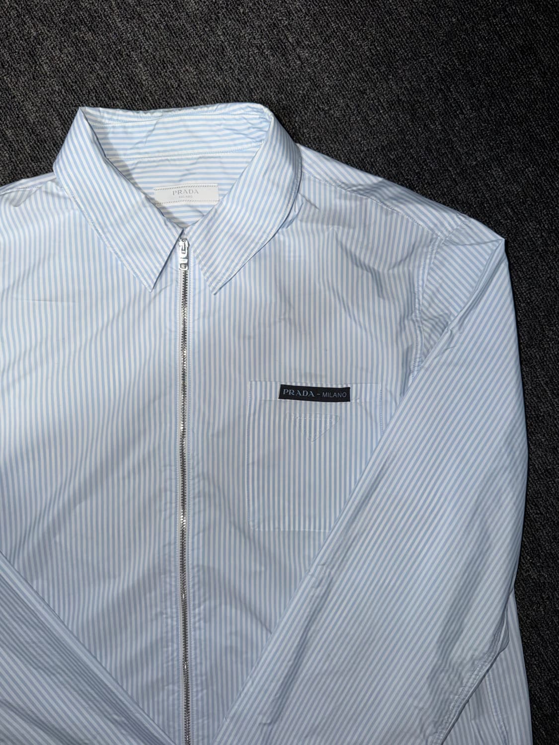 프라다 남성 스트라이프 삼각로고 셔츠자켓 100(L사이즈) 상품이미지1