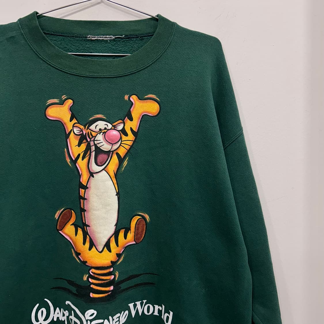 월트디즈니월드 굿즈 티거 나염 오버핏 맨투맨 상품이미지1