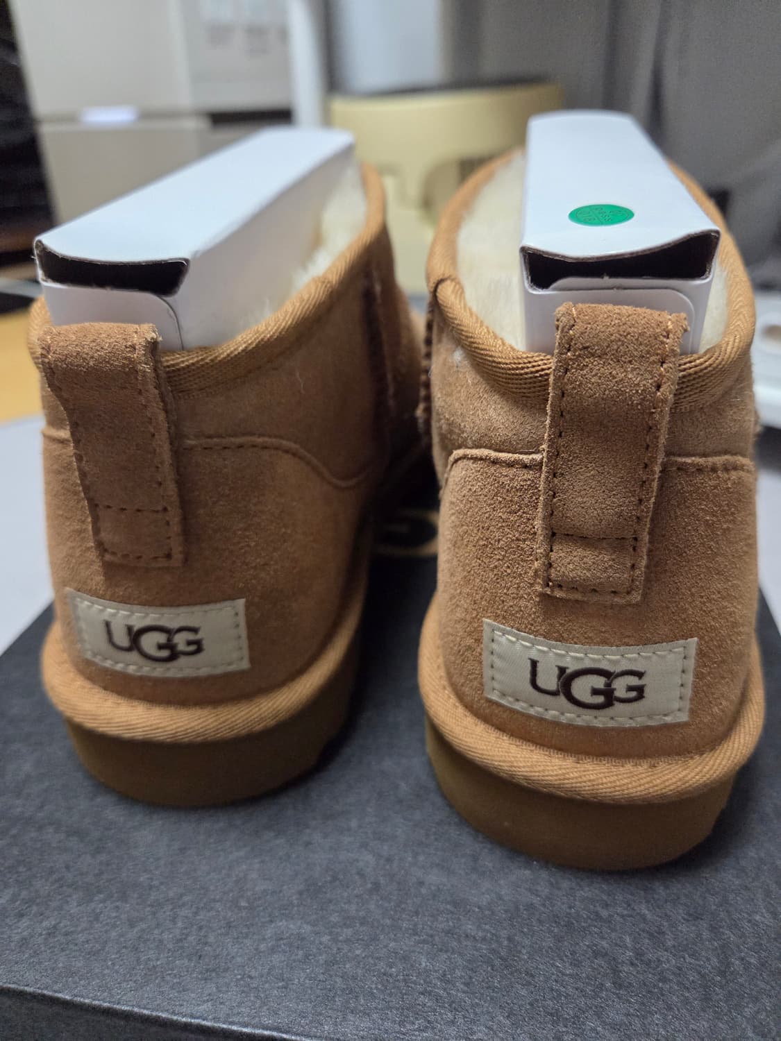 어그 클래식 울트라 미니 270 상품이미지5