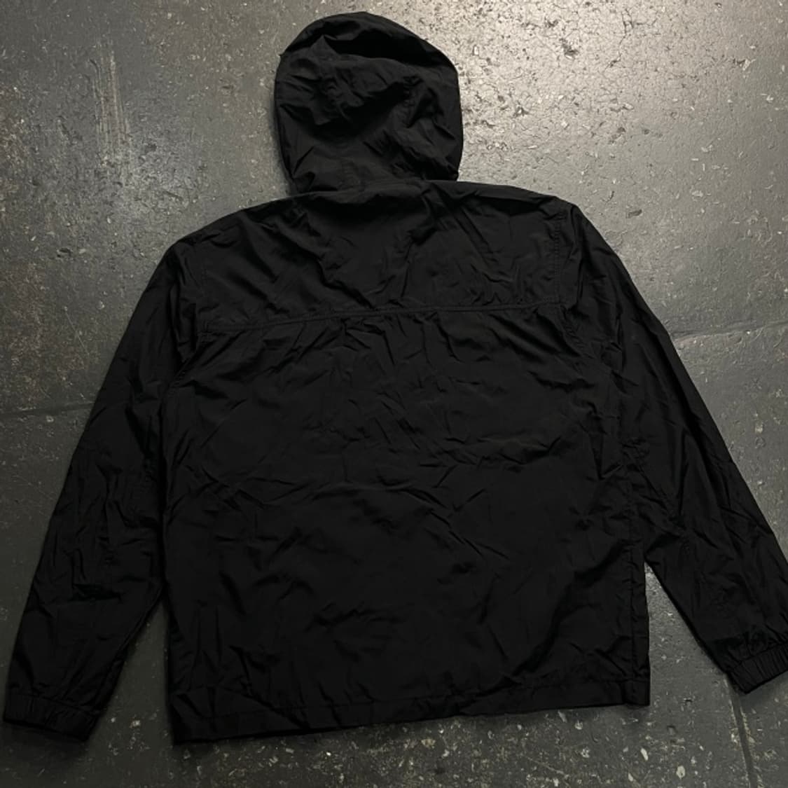 100 캘빈클라인 바람막이  상품이미지5