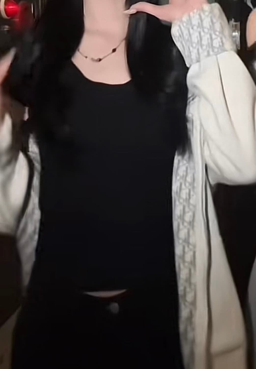 디올 캐시미어 후드집업 상품이미지3