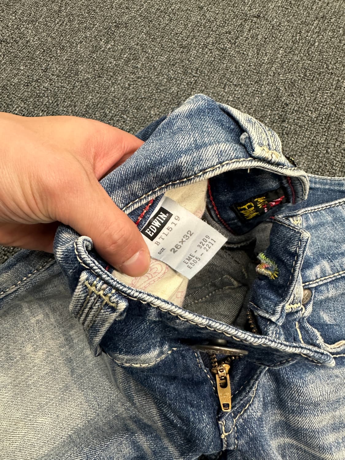 26) 에드윈 y2k 부츠컷 데님팬츠 연청 워싱 상품이미지7