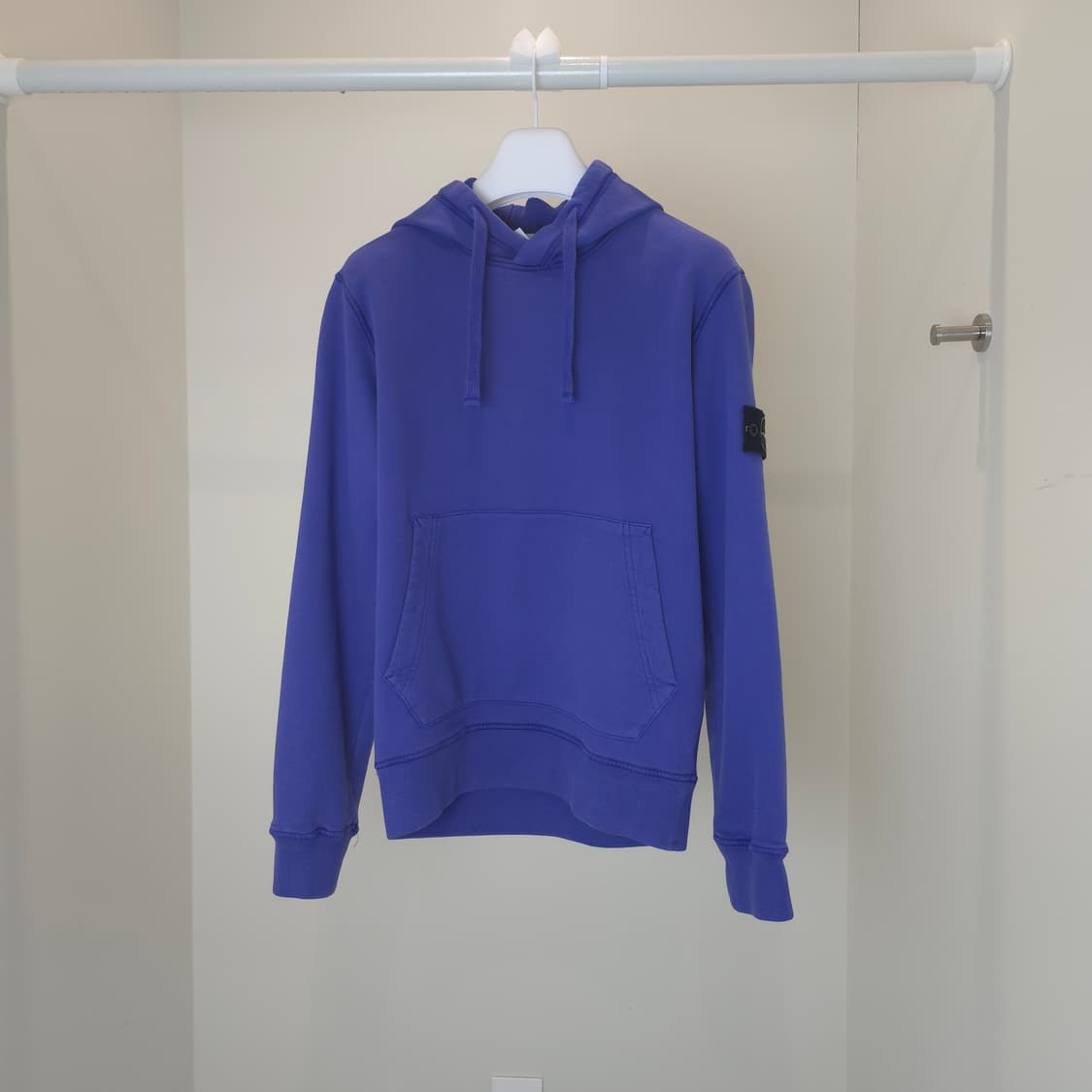 [중고/정품] 스톤아일랜드 후드티 퍼플 상품이미지1