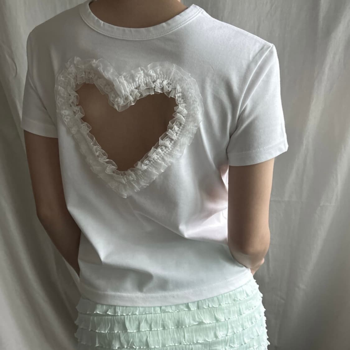 dongeun lace heart T, regular-fit 팝니다 상품이미지3