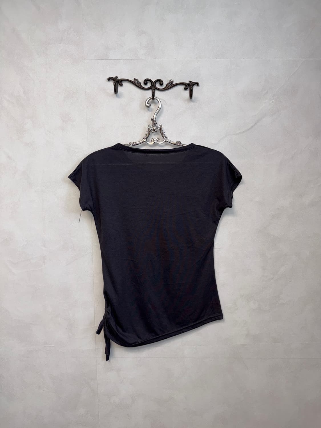 Charcoal spangled butterfly shirring 반팔티 상품이미지6