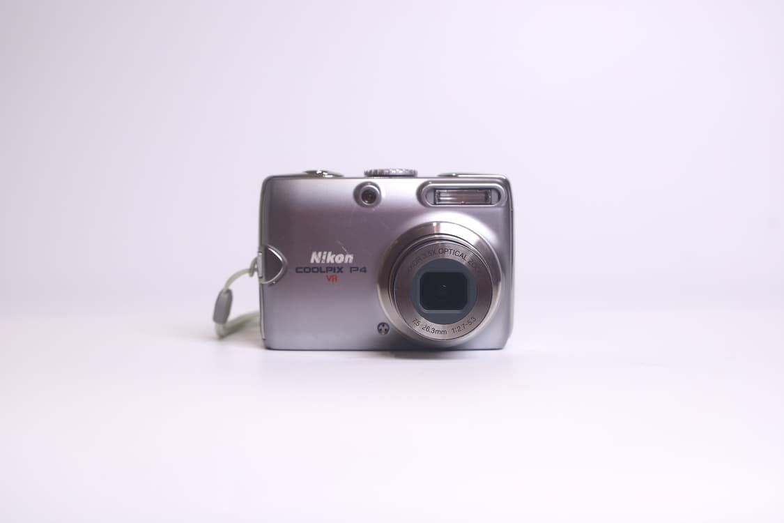 니콘 쿨픽스 P4 박스셋 상품이미지1