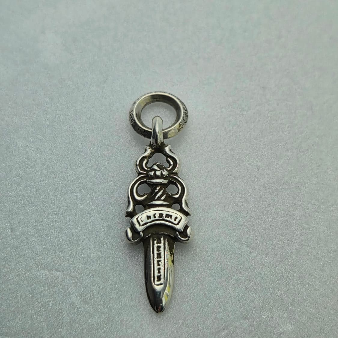 크롬하츠 5대거 펜던트 상품이미지2