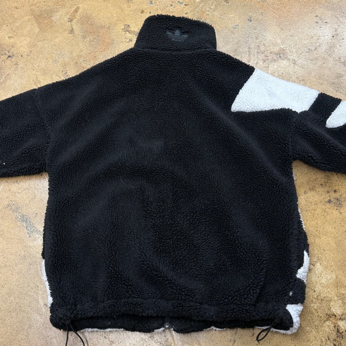 [정품/S] 아디다스 빅 로고 플리스 집업 블랙 b19 상품이미지4