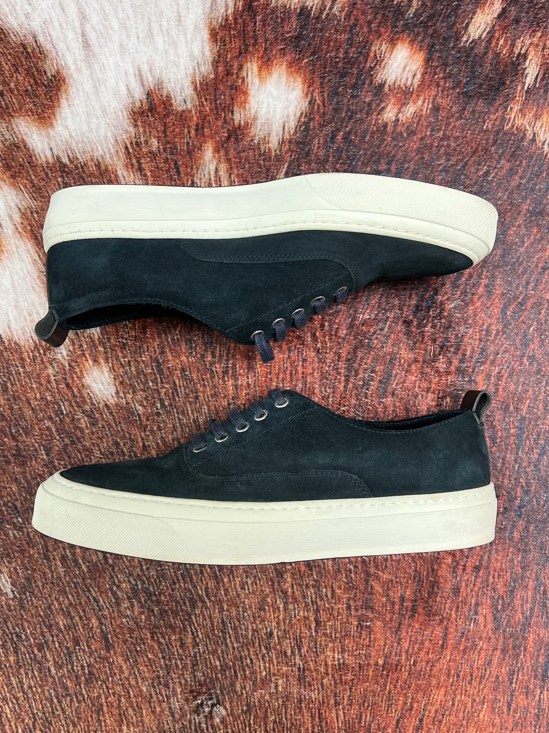 [40] 오피치나 슬로웨어 블랙 스웨이드 스니커즈  상품이미지3