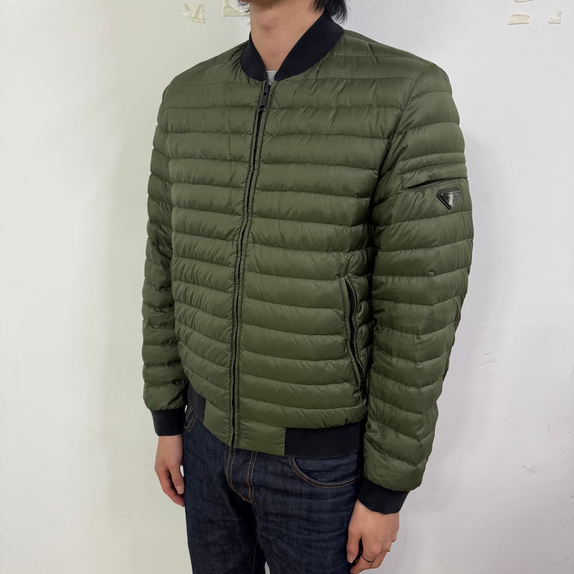 프라다 경량 패딩 자켓   상품이미지3