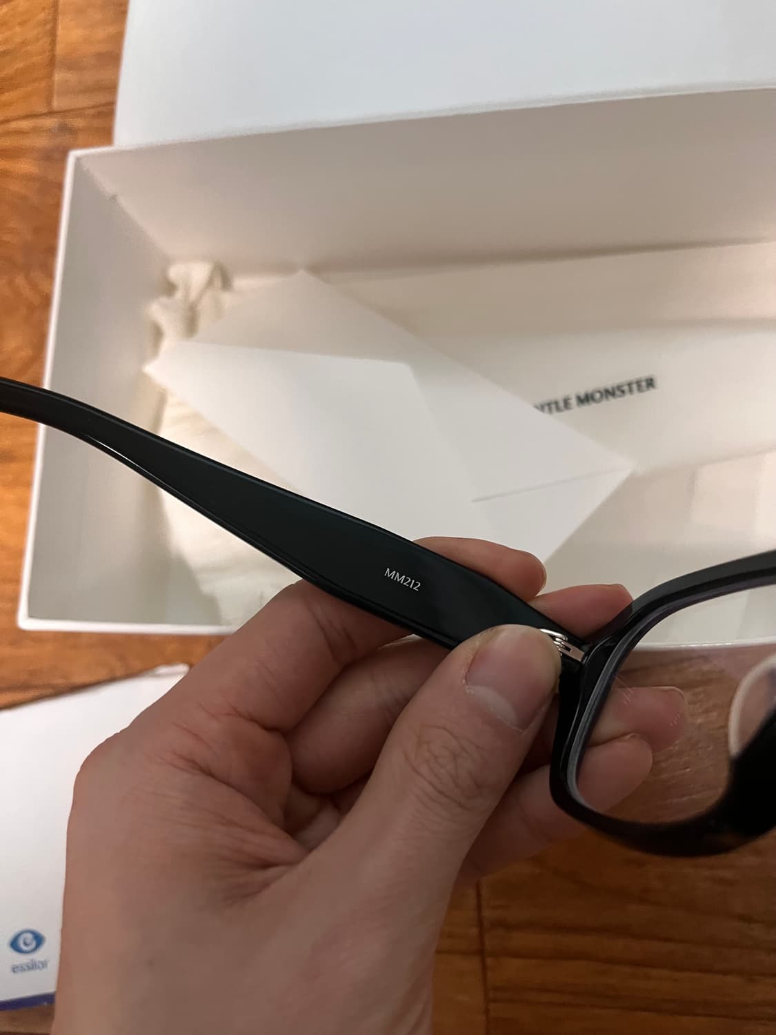 마르지엘라 젠틀몬스터 MM212 블랙 안경 상품이미지4