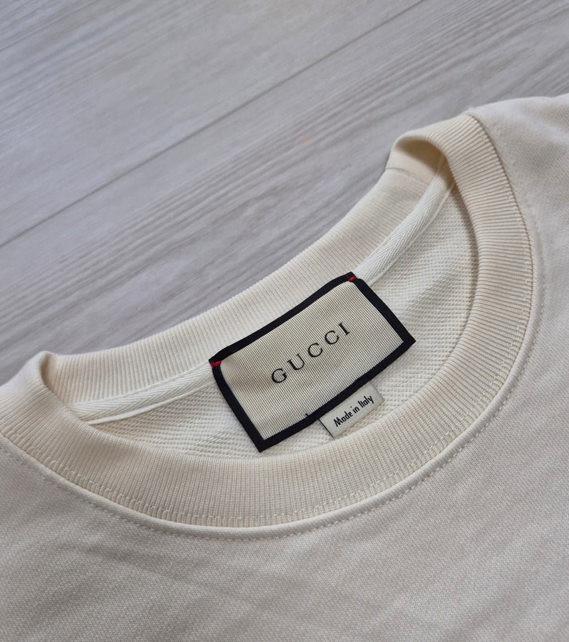 (정품) 구찌 아이보리 로고 맨투맨 XS 상품이미지3