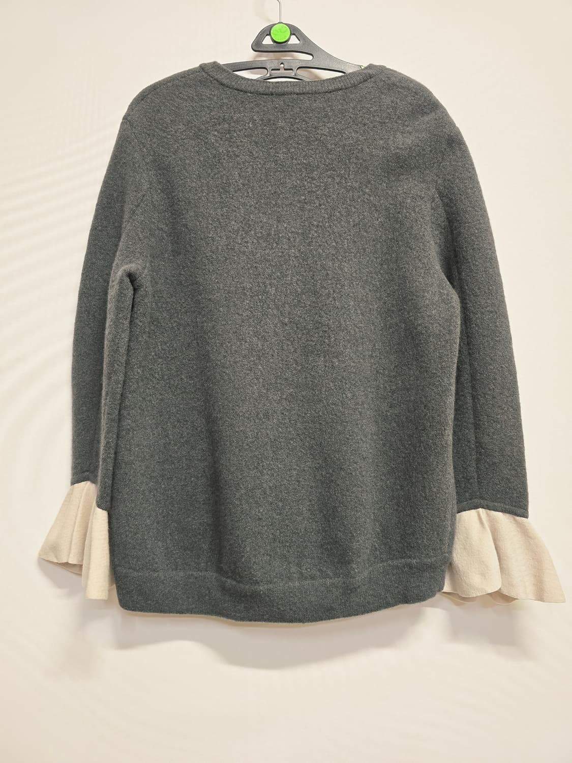 MINE 회색 소매플레어 니트 양모앙고라혼방 상품이미지4