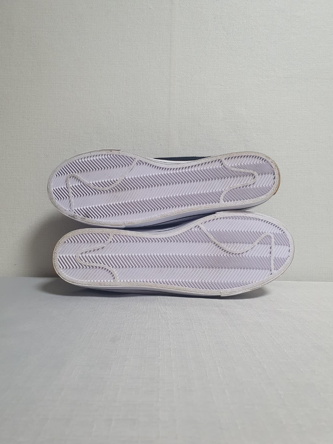 275mm 나이키 뮬 코트 레거시 스니커즈 블랙 검 상품이미지7